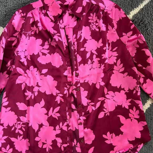 Pink/Maroon Floral Button Up Blouse - Picture 2 of 6